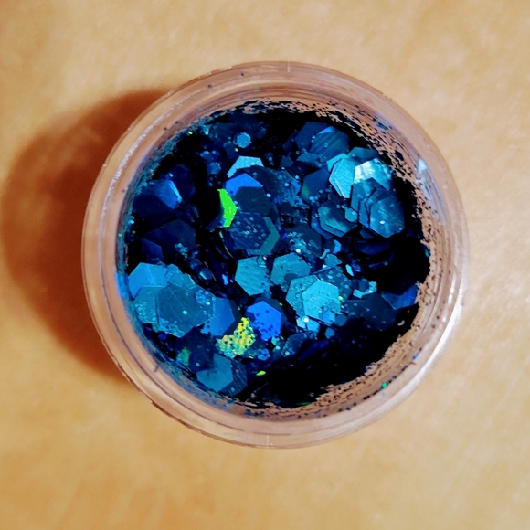 Chunky Nail Glitter - Picture 5 of 5